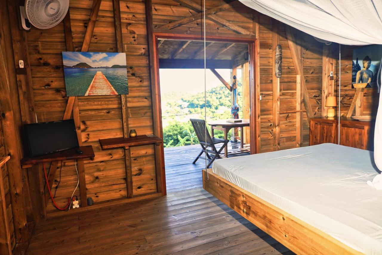 Ti Kaz Anoli Cottage En Bois Avec Vue Sur La Baie Terre-de-Bas Exterior foto