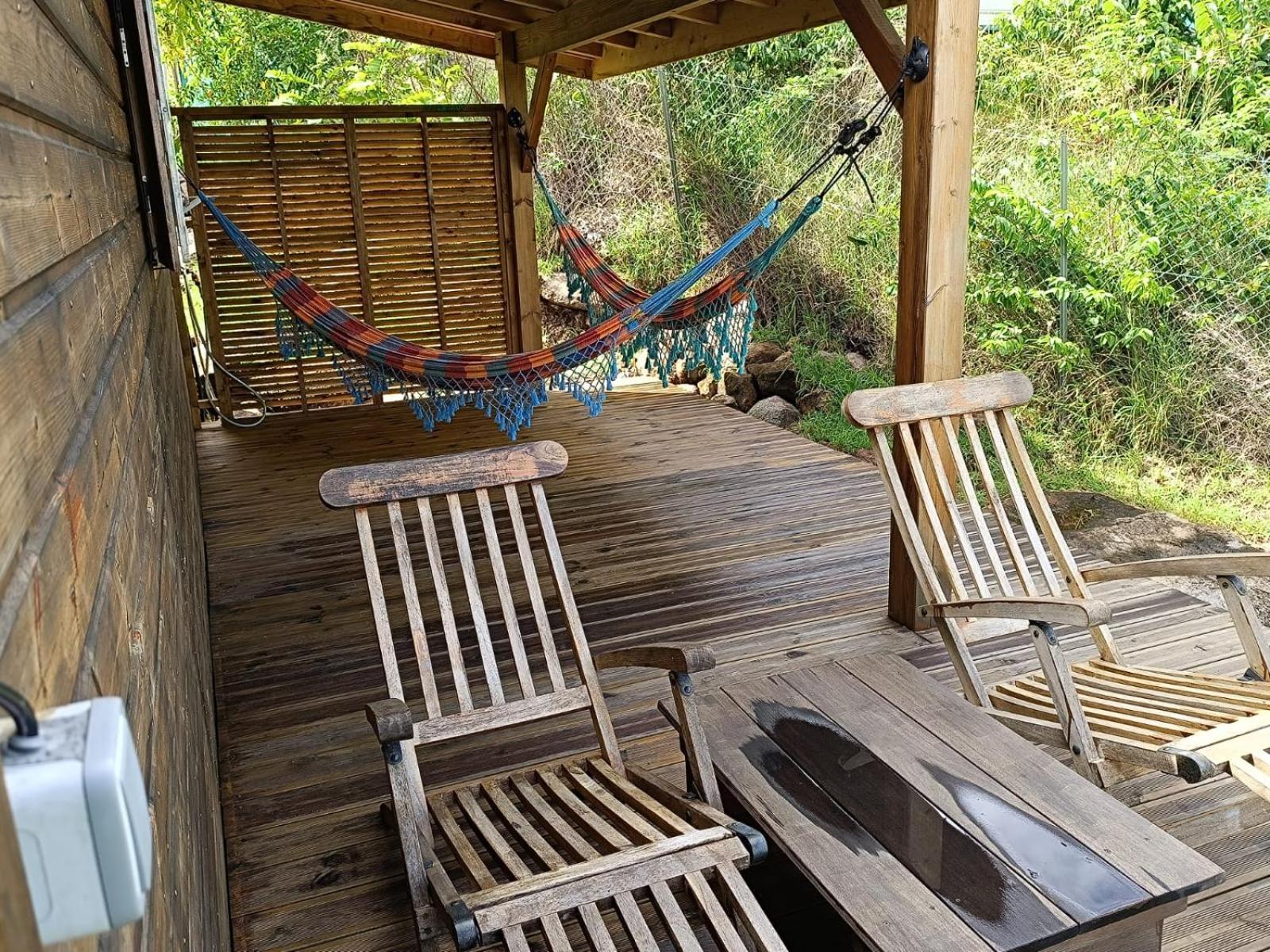 Ti Kaz Anoli Cottage En Bois Avec Vue Sur La Baie Terre-de-Bas Exterior foto